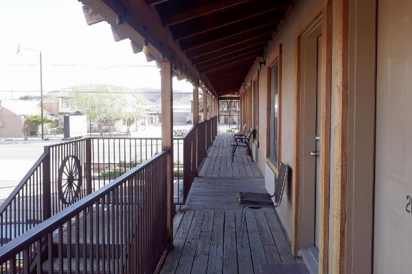 Tombstone Motel image 12